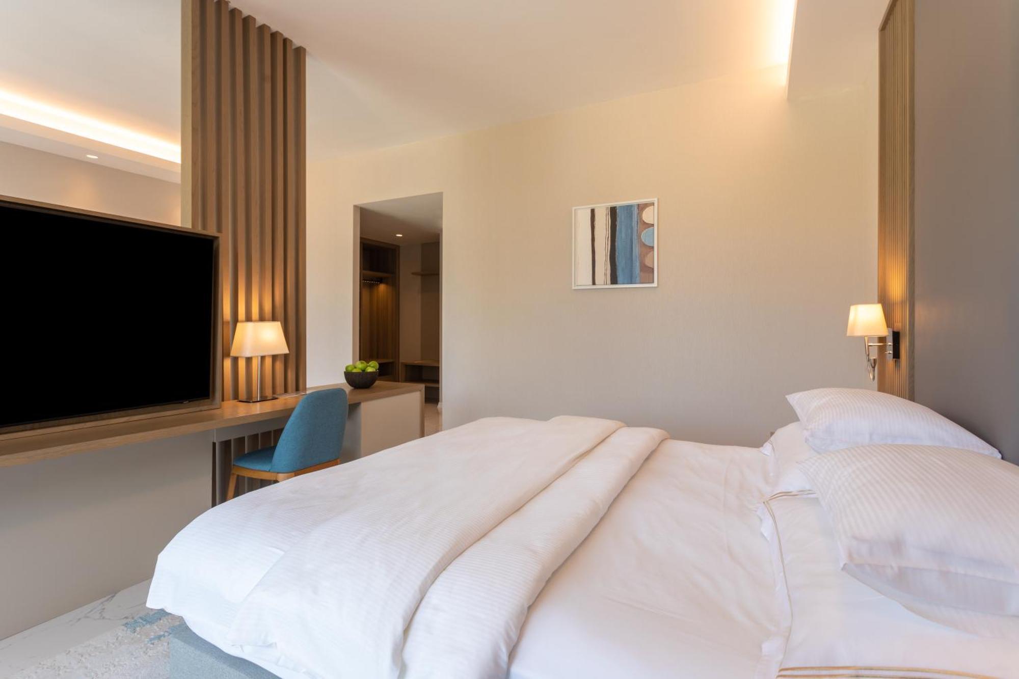 Hyatt Regency Kotor Bay Resort (Adults Only) Екстер'єр фото Deluxe Room
