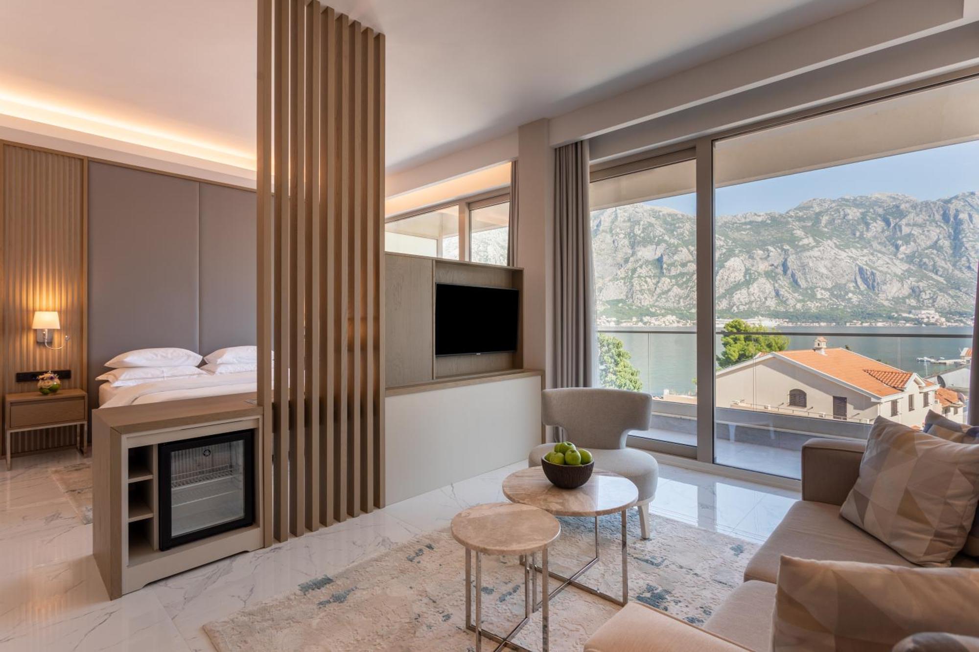 Hyatt Regency Kotor Bay Resort (Adults Only) Екстер'єр фото Deluxe Suite