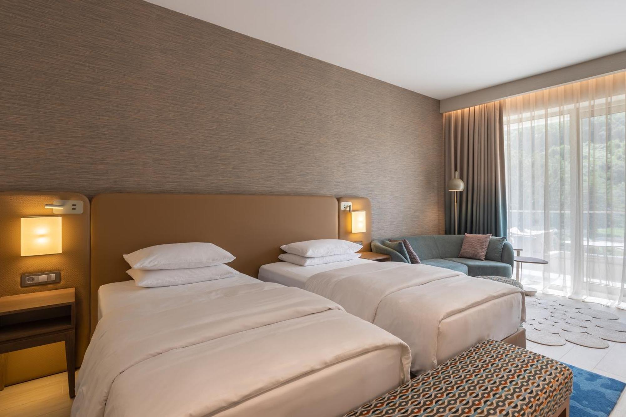 Hyatt Regency Kotor Bay Resort (Adults Only) Екстер'єр фото Deluxe room
